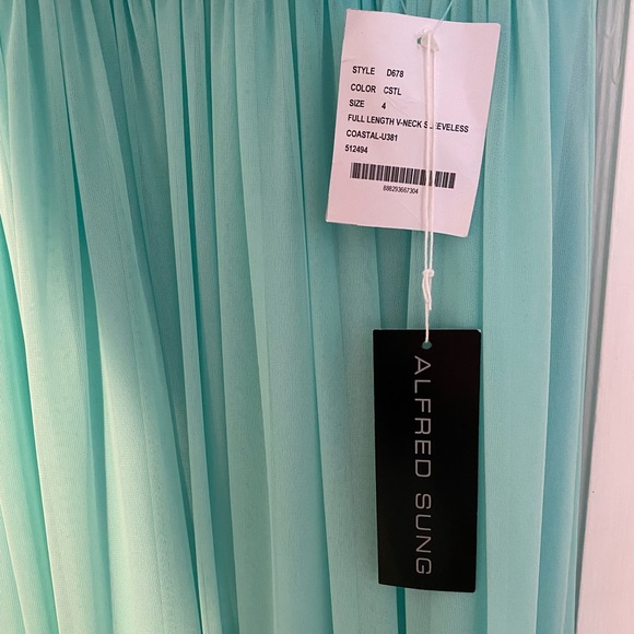 Alfred Sung Ruched Detail Mint Maxi Dress - Picture 5 of 5